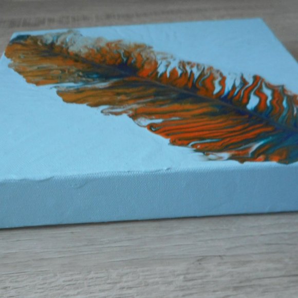 Acrylic Flow Painting, Golden Feather on Canvas - Picture 4 of 8